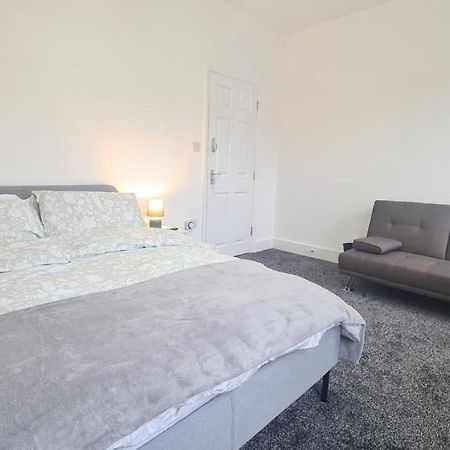 Spacious Private Room In Manor Park Londres Extérieur photo